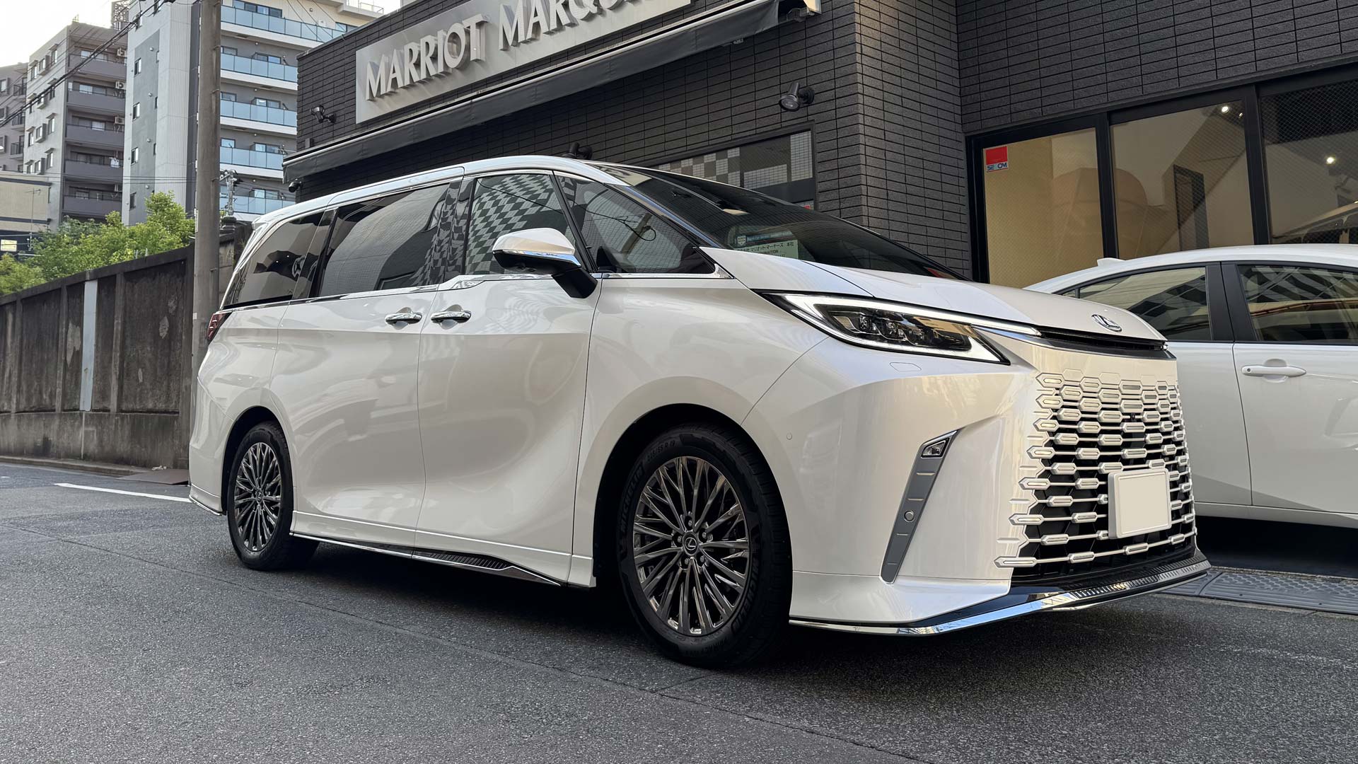 レクサスLM専門買取 東京