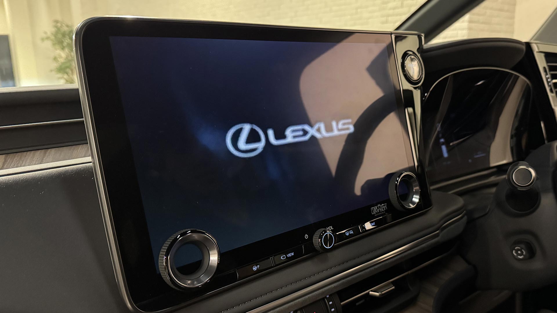 レクサスLM image 画像