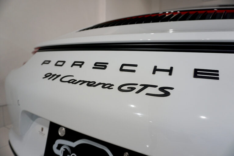 2018年式 ポルシェ 911カレラ GTS PDK ホワイト