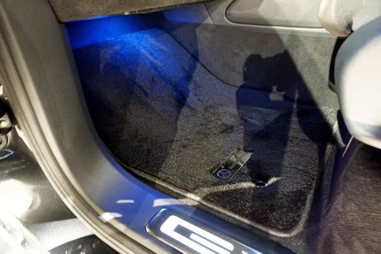 メルセデスベンツ G400d AMGライン マヌファクトゥーアプログラム+ マグネタイトブラック MQ3600