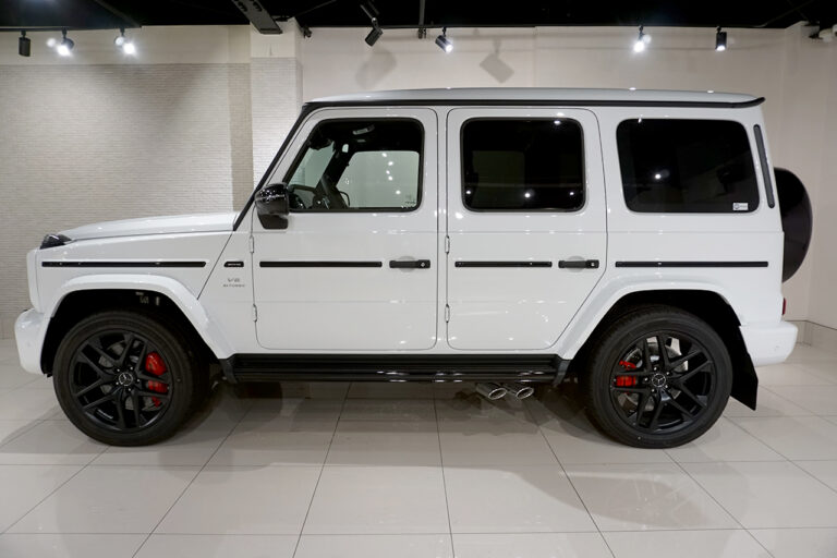2023年式 メルセデスAMG G63 manufakturプログラム+ ダーク ナイトパッケージ オパリスホワイト MQ3822