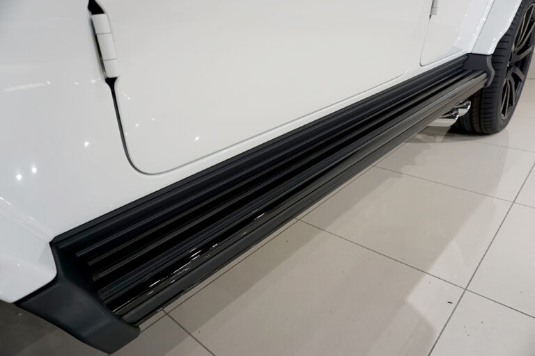 2023年式 メルセデスAMG G63 manufakturプログラム+ ダーク ナイトパッケージ オパリスホワイト MQ3822