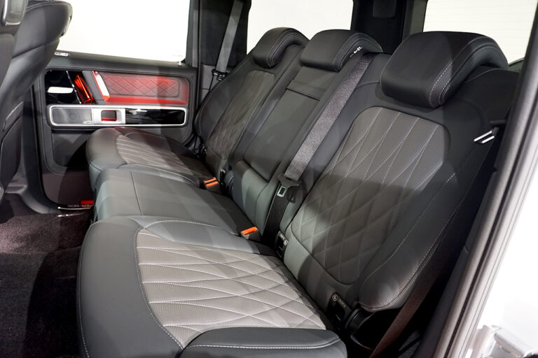 2023年式 メルセデスAMG G63 manufakturプログラム+ ダーク ナイトパッケージ オパリスホワイト MQ3822