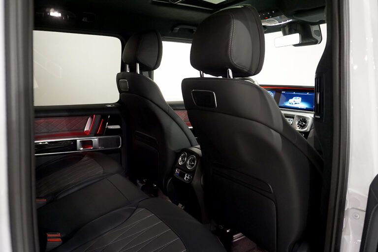 2023年式 メルセデスAMG G63 manufakturプログラム+ ダーク ナイトパッケージ オパリスホワイト MQ3822