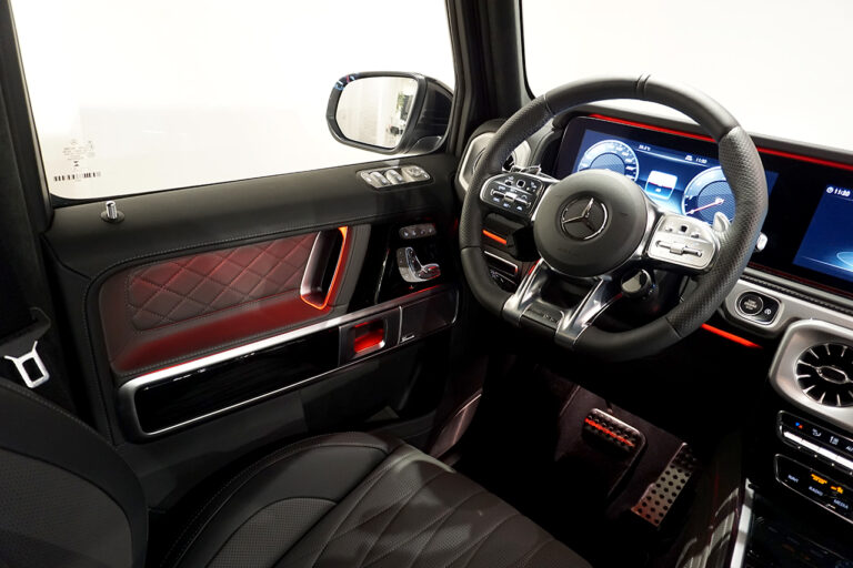 2023年式 メルセデスAMG G63 manufakturプログラム+ ダーク ナイトパッケージ オパリスホワイト MQ3822