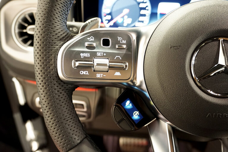 2023年式 メルセデスAMG G63 manufakturプログラム+ ダーク ナイトパッケージ オパリスホワイト MQ3822