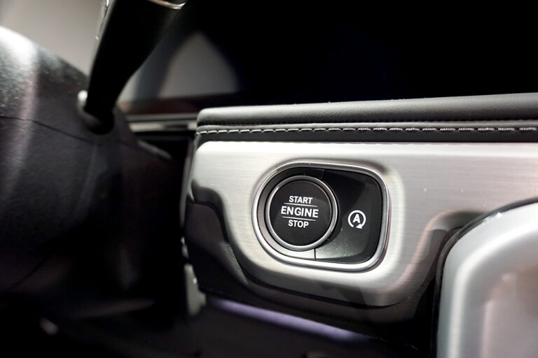 2023年式 メルセデスAMG G63 manufakturプログラム+ ダーク ナイトパッケージ オパリスホワイト MQ3822