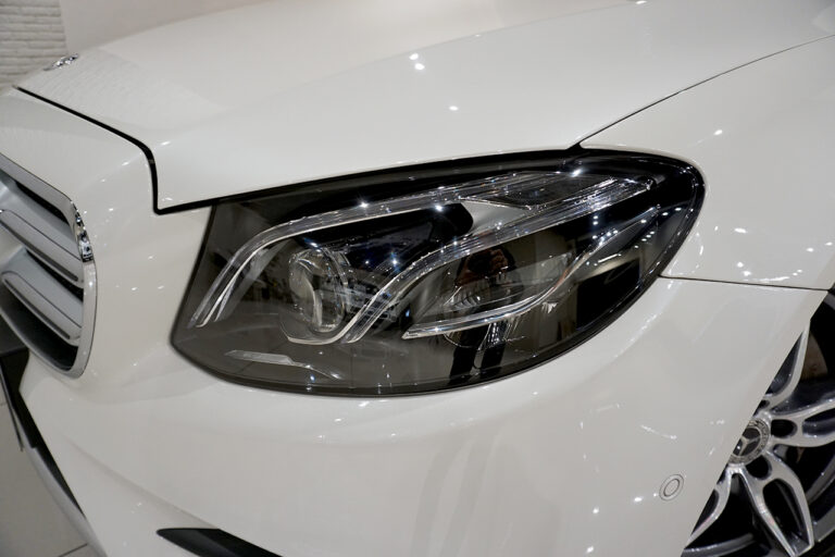 2018年式 メルセデスベンツ E250アバンギャルドスポーツ ダイヤモンドホワイト MQ3844
