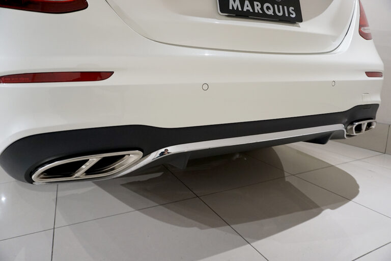 2018年式 メルセデスベンツ E250アバンギャルドスポーツ ダイヤモンドホワイト MQ3844