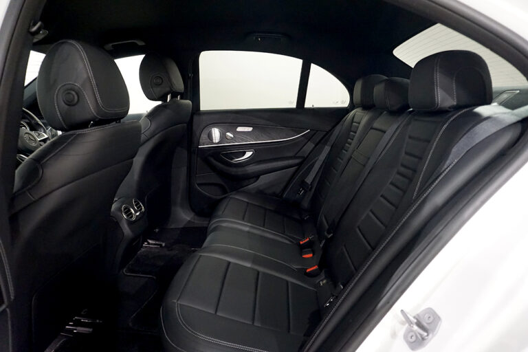 2018年式 メルセデスベンツ E250アバンギャルドスポーツ ダイヤモンドホワイト MQ3844