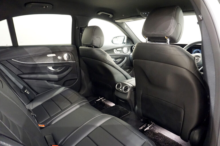2018年式 メルセデスベンツ E250アバンギャルドスポーツ ダイヤモンドホワイト MQ3844