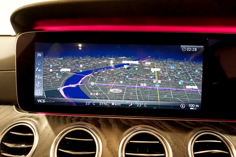 2018年式 メルセデスベンツ E250アバンギャルドスポーツ ダイヤモンドホワイト MQ3844