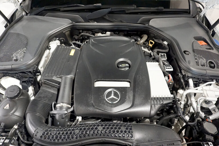 2018年式 メルセデスベンツ E250アバンギャルドスポーツ ダイヤモンドホワイト MQ3844