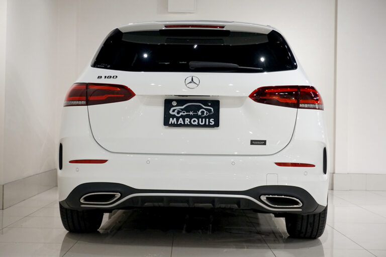 メルセデスベンツ B180 AMGライン ポーラーホワイト MQ3847