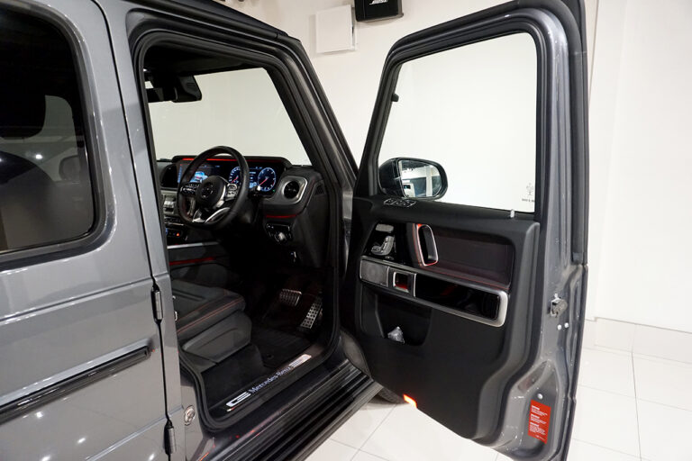 2022年式 メルセデスベンツ G350d AMGライン ダークステルス セレナイトグレー MQ3854