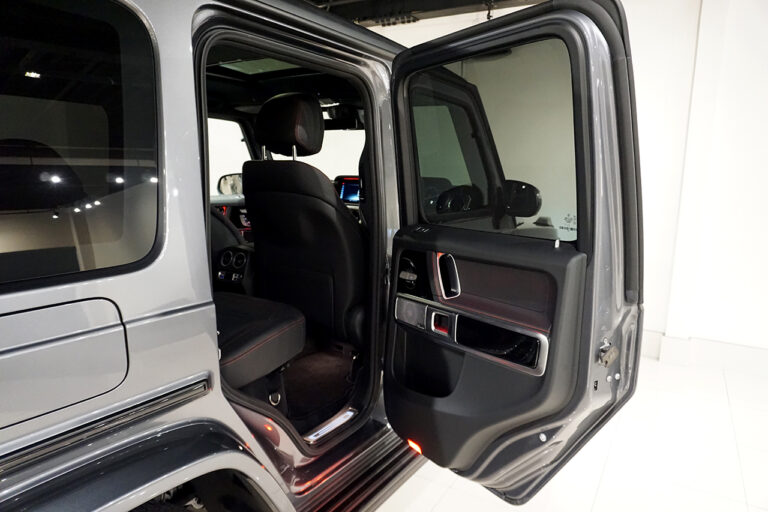 2022年式 メルセデスベンツ G350d AMGライン ダークステルス セレナイトグレー MQ3854