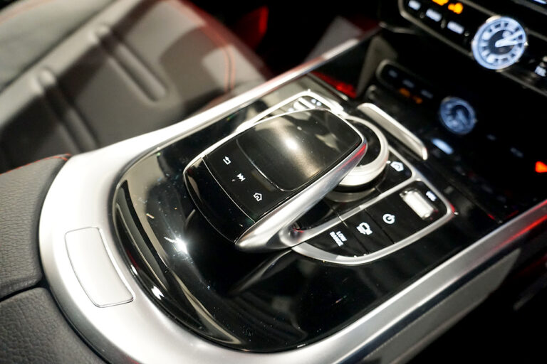 2022年式 メルセデスベンツ G350d AMGライン ダークステルス セレナイトグレー MQ3854