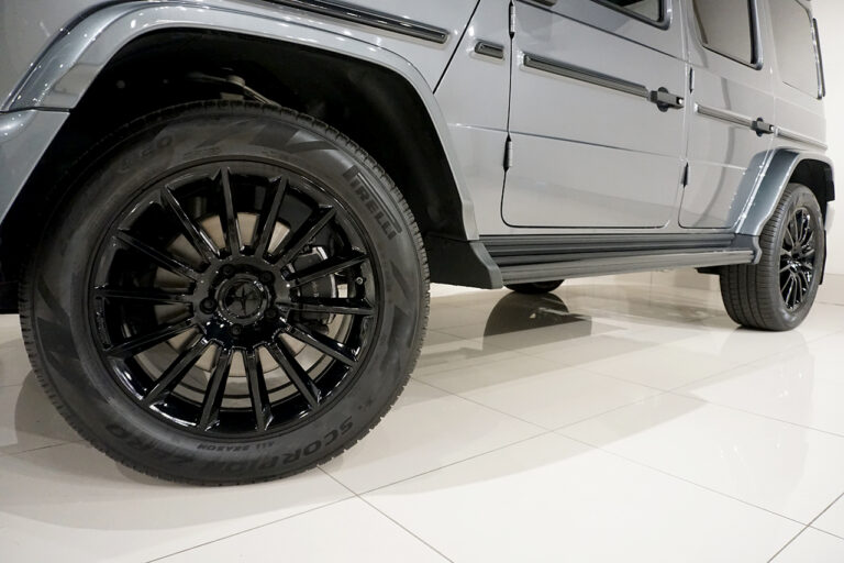 2022年式 メルセデスベンツ G350d AMGライン ダークステルス ラグジュアリーパッケージ セレナイトグレー MQ4167