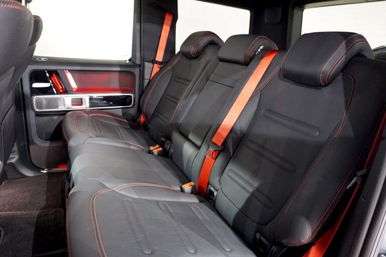 2022年式 メルセデスベンツ G350d AMGライン ダークステルス ラグジュアリーパッケージ セレナイトグレー MQ4167