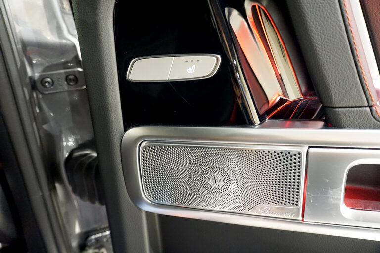 2022年式 メルセデスベンツ G350d AMGライン ダークステルス ラグジュアリーパッケージ セレナイトグレー MQ4167