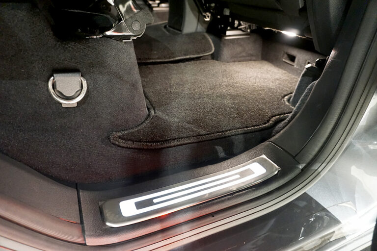 2022年式 メルセデスベンツ G350d AMGライン ダークステルス ラグジュアリーパッケージ セレナイトグレー MQ4167