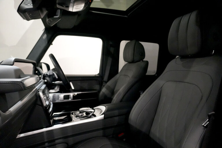 2023年式 メルセデスベンツ G400d ダークブラック manufakturプログラムプラス オブシディアンブラック MQ4235