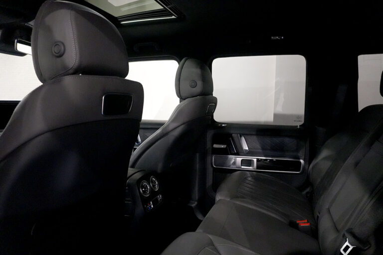 2023年式 メルセデスベンツ G400d ダークブラック manufakturプログラムプラス オブシディアンブラック MQ4235