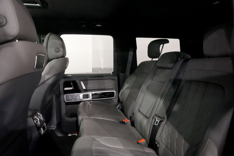 2023年式 メルセデスベンツ G400d ダークブラック manufakturプログラムプラス オブシディアンブラック MQ4235