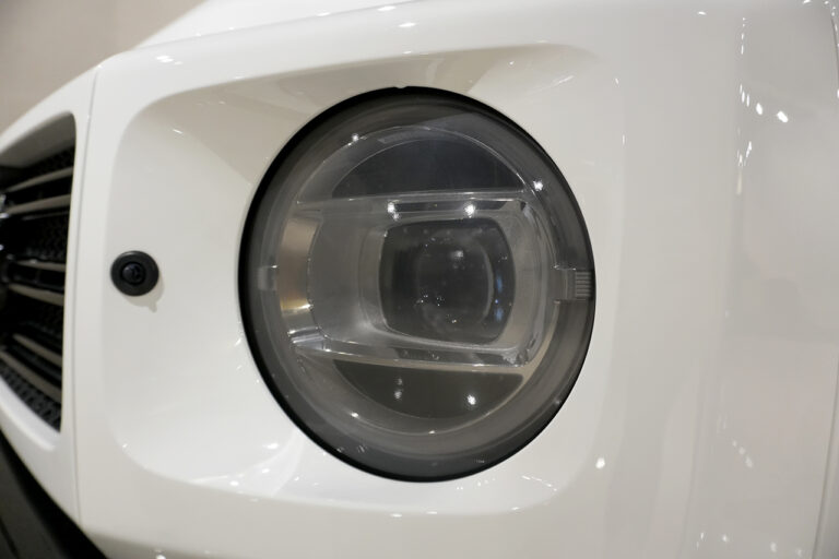 2021年式 メルセデスベンツ G350d ダークプラチナ AMGライン ラグジュアリーPKG ポーラーホワイト MQ4069