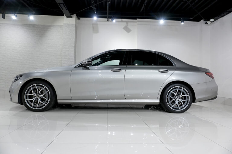 2022年式 メルセデスベンツ E200 Sports BSG搭載モデル エクスクルーシブPKG モハーベシルバー MQ4075