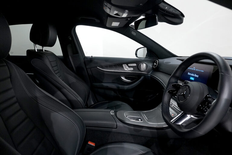 2022年式 メルセデスベンツ E200 Sports BSG搭載モデル エクスクルーシブPKG モハーベシルバー MQ4075