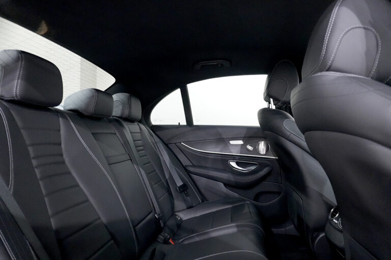 2022年式 メルセデスベンツ E200 Sports BSG搭載モデル エクスクルーシブPKG モハーベシルバー MQ4075