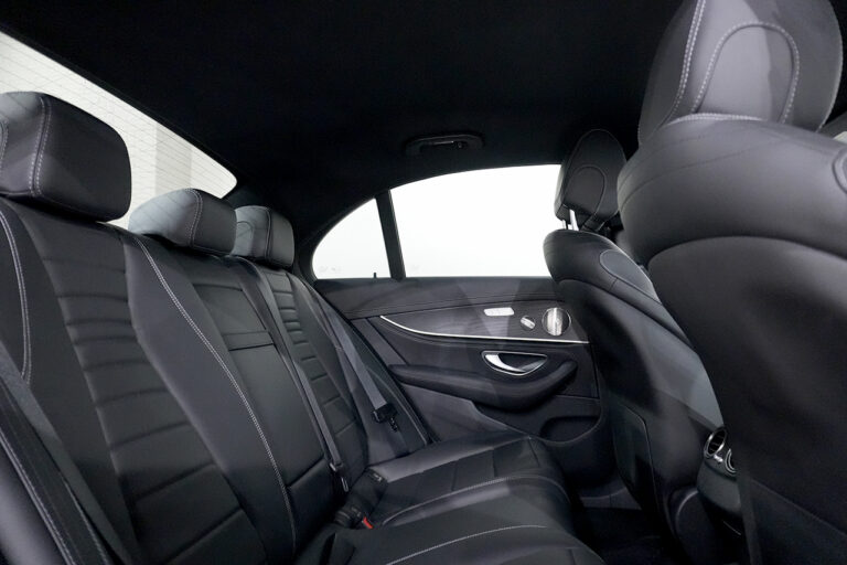 2022年式 メルセデスベンツ E200 Sports BSG搭載モデル エクスクルーシブPKG モハーベシルバー MQ4075