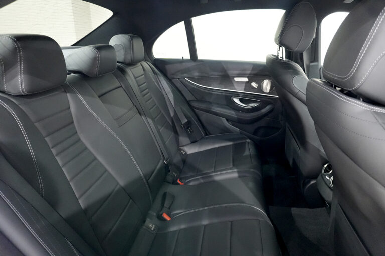 2022年式 メルセデスベンツ E200 Sports BSG搭載モデル エクスクルーシブPKG モハーベシルバー MQ4075