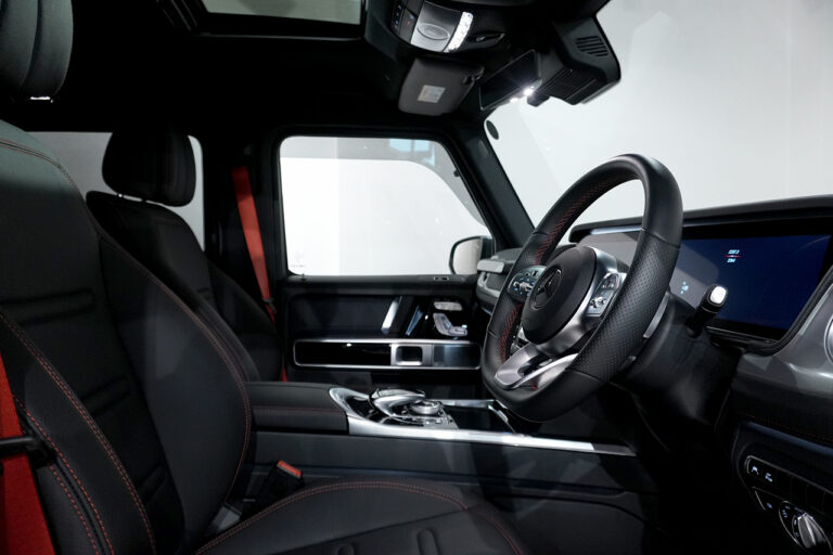 2020年式 メルセデスベンツ G350d ダークステルス AMGライン ラグジュアリーPKG セレナイトグレー MQ4080
