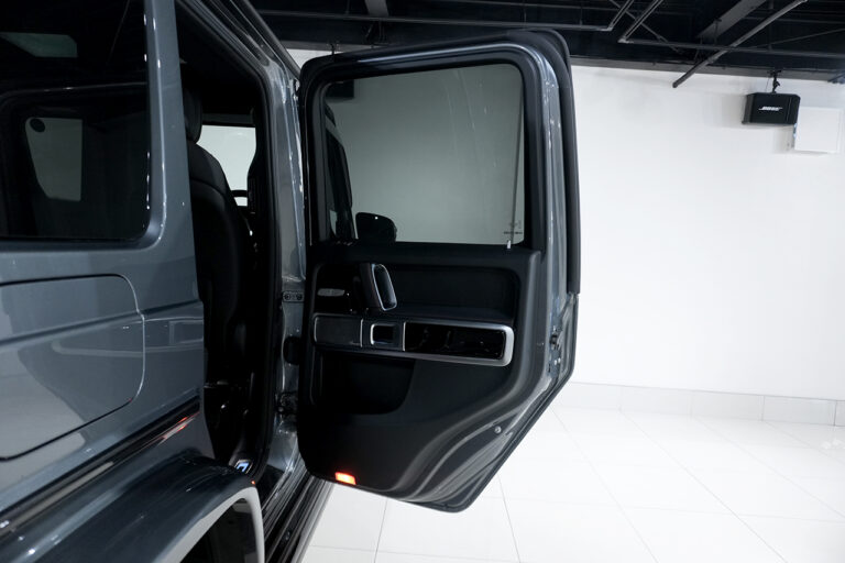 2020年式 メルセデスベンツ G350d ダークステルス AMGライン ラグジュアリーPKG セレナイトグレー MQ4080