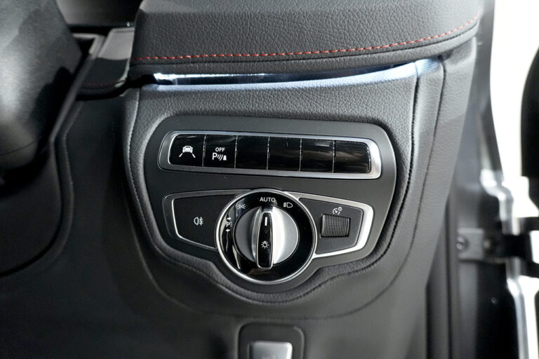 2020年式 メルセデスベンツ G350d ダークステルス AMGライン ラグジュアリーPKG セレナイトグレー MQ4080