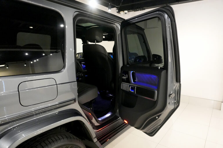 2025年式 メルセデスベンツ G450d ISG搭載モデル ダークステルス AMGライン MANUFAKTURプログラムプラス セレナイトグレー MQ4111