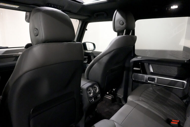 2025年式 メルセデスベンツ G450d ISG搭載モデル ダークステルス AMGライン MANUFAKTURプログラムプラス セレナイトグレー MQ4111