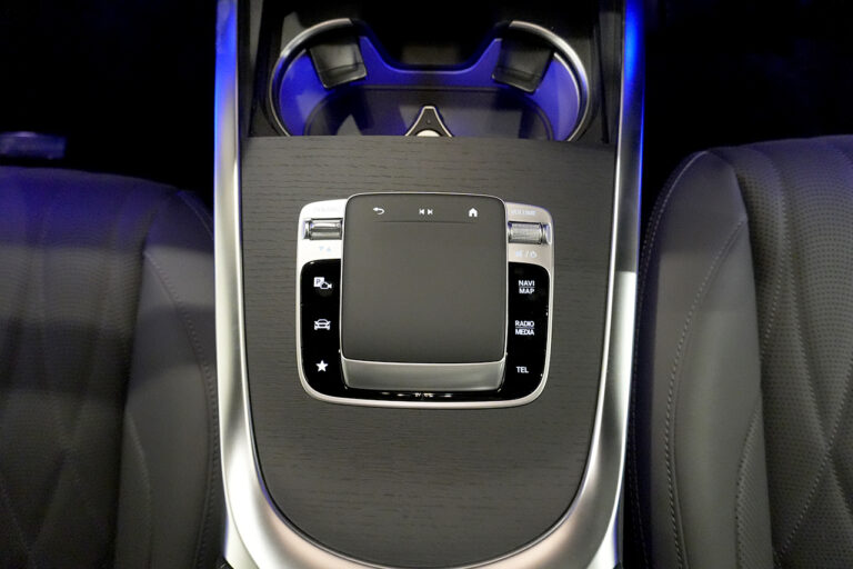 2025年式 メルセデスベンツ G450d ISG搭載モデル ダークステルス AMGライン MANUFAKTURプログラムプラス セレナイトグレー MQ4111