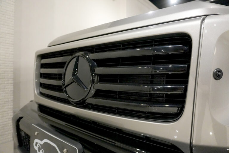 2025年式 メルセデスベンツ G450d ISG搭載モデル MANUFAKTURプログラム AMGライン モハーベシルバー MQ4063