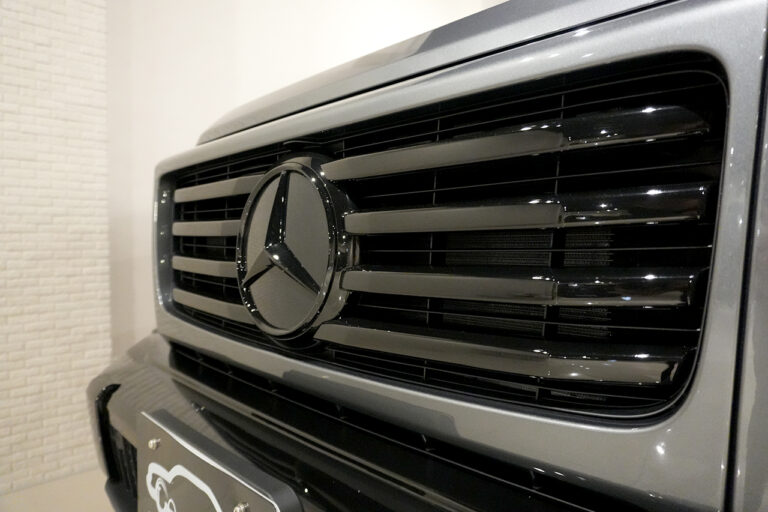 2025年式 メルセデスベンツ G450d ISG搭載モデル ダークステルス AMGライン MANUFAKTURプログラム セレナイトグレー MQ4049