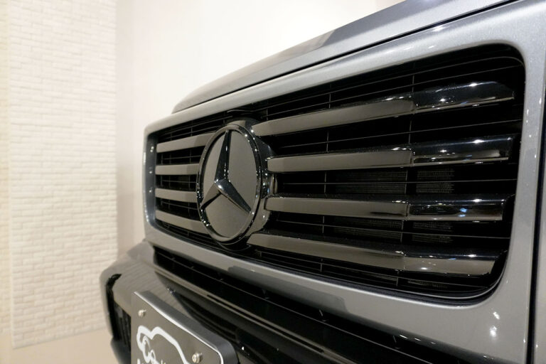 2025年式 メルセデスベンツ G450d ISG搭載モデル ダークステルス AMGライン MANUFAKTURプログラム セレナイトグレー MQ4049