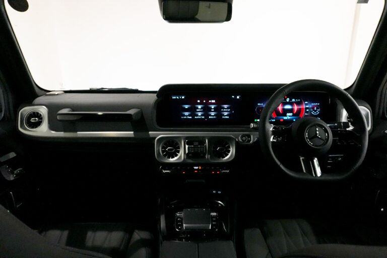 2025年式 メルセデスベンツ G450d ソルトブラック AMGライン MANUFAKTURプログラムプラス オブシディアンブラック MQ4045