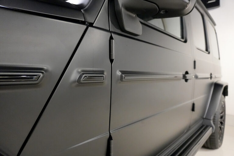 2025年式 メルセデスベンツ G450d ソルトブラック AMGライン MANUFAKTURプログラムプラス オブシディアンブラック MQ4045