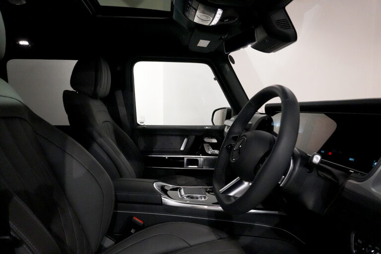 2025年式 メルセデスベンツ G450d ソルトブラック AMGライン MANUFAKTURプログラムプラス オブシディアンブラック MQ4045