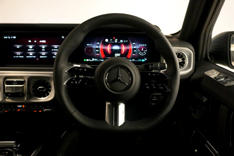 2025年式 メルセデスベンツ G450d ソルトブラック AMGライン MANUFAKTURプログラムプラス オブシディアンブラック MQ4045