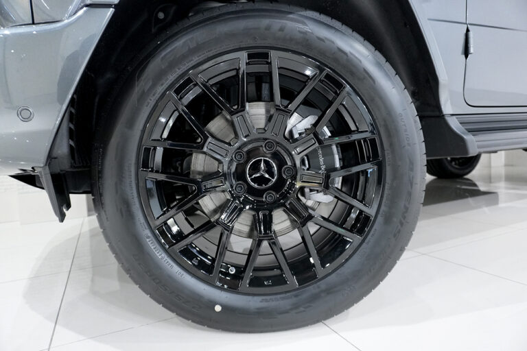 2025年式 メルセデスベンツ G450d MANUFAKTURプログラム AMGライン グラファイト MQ4064