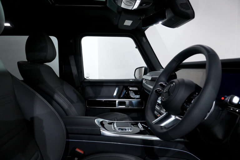 2025年式 メルセデスベンツ G450d MANUFAKTURプログラム AMGライン グラファイト MQ4064
