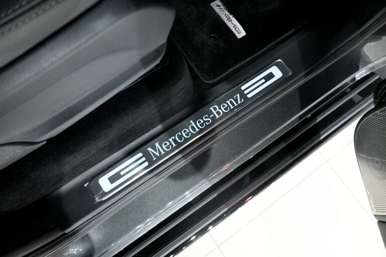 2025年式 メルセデスベンツ G450d MANUFAKTURプログラム AMGライン グラファイト MQ4064
